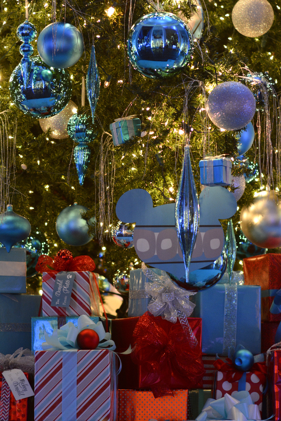 Disney Christmas Ornaments Chicago 2014