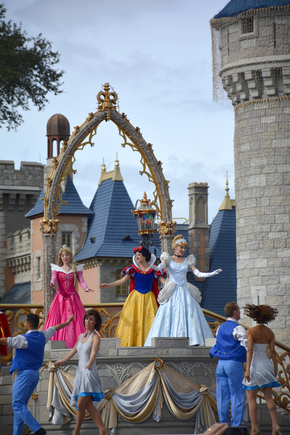 Princess Performance at Cinderella's Castle 2