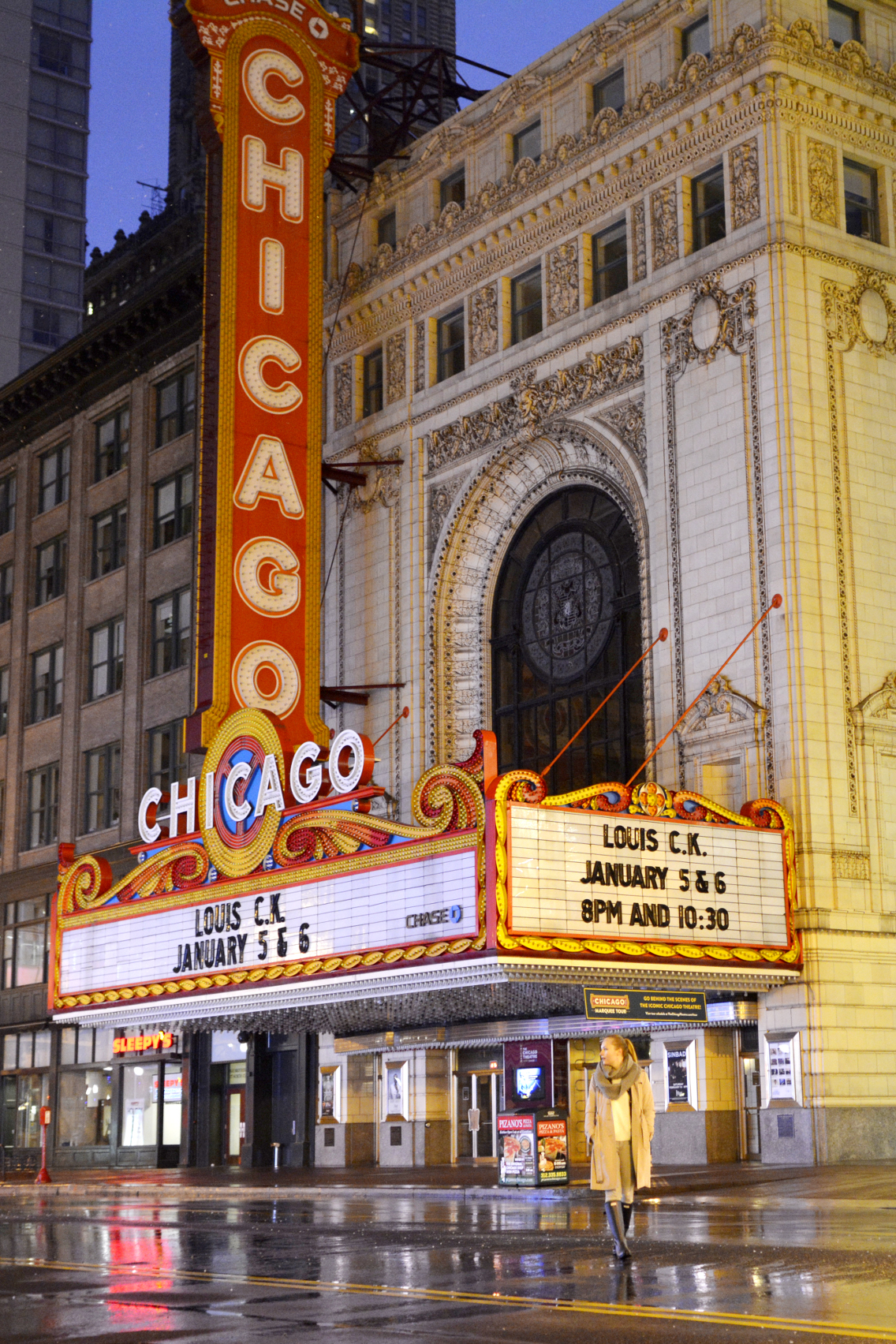 Chicago Theatre with Sed Bona 2