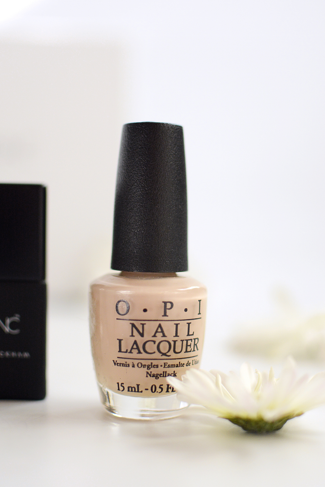 Nude Nail Polish for Pale Skin 9