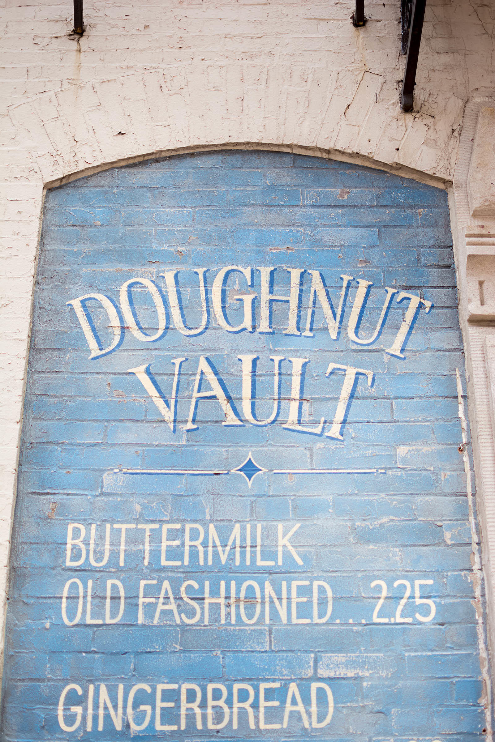 Doughnut Vault Chicago River North Old Fashioned