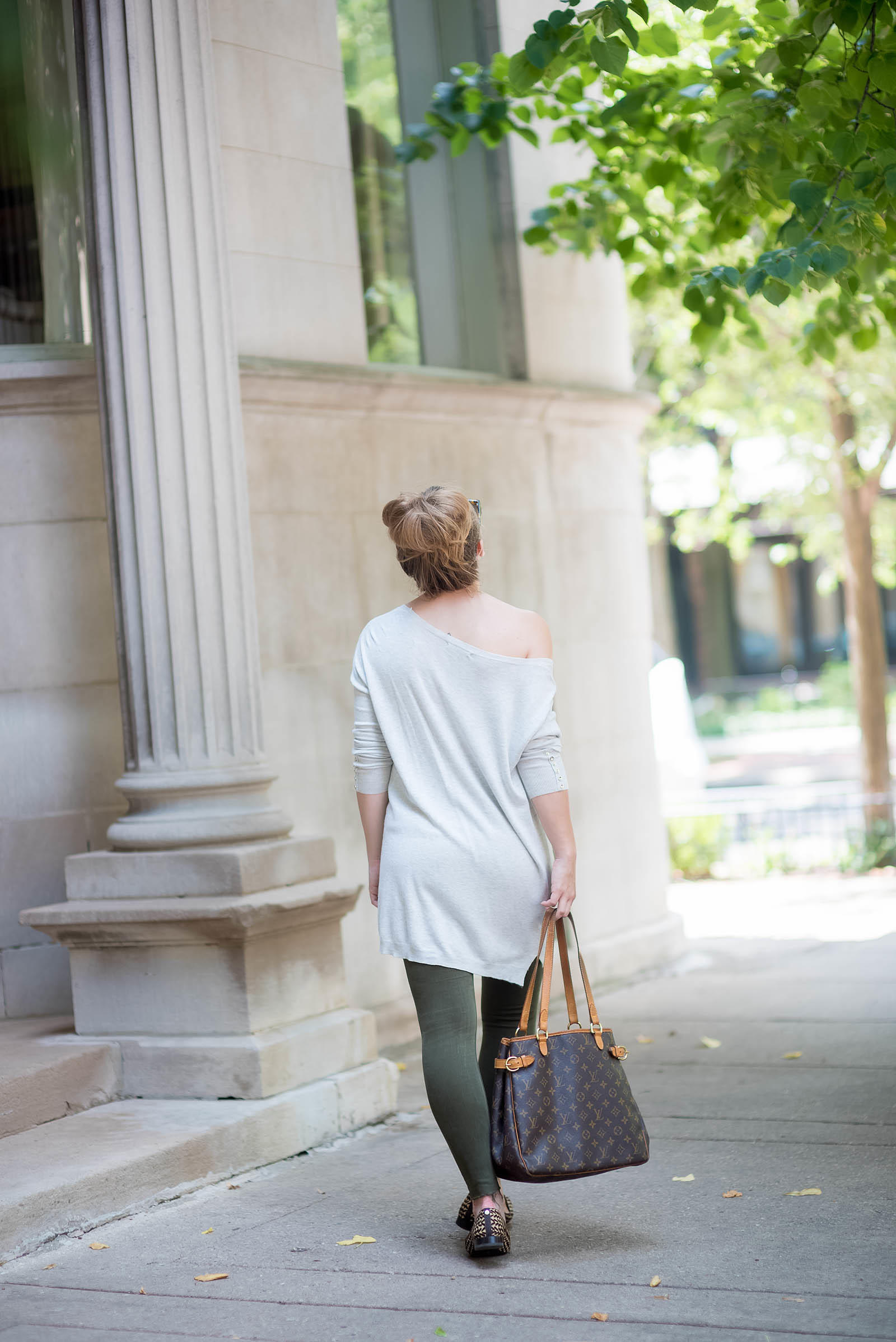 Pretty in These Streets: Photo  Louis vuitton neverfull outfit, Fashion,  Neverfull outfit
