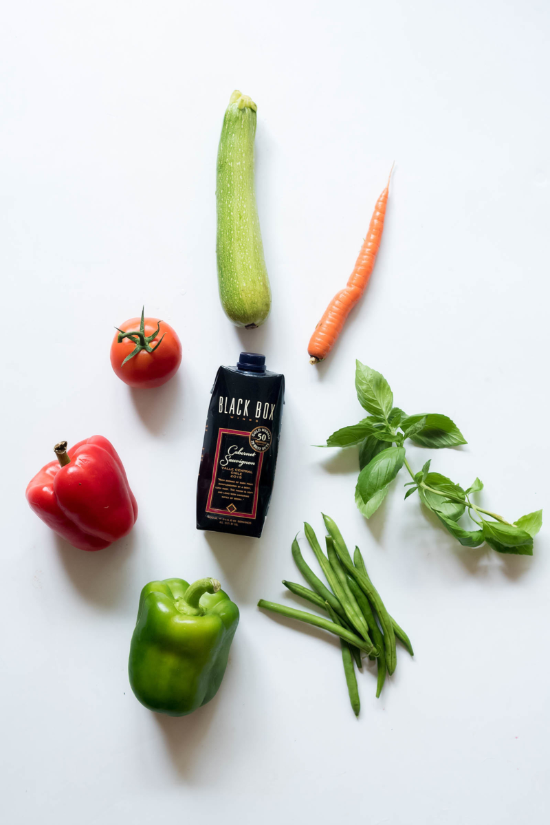 "Clean Out the Fridge" Vegetable Soup Sed Bona