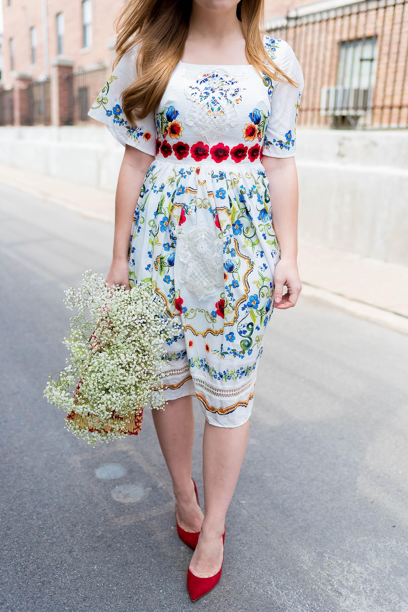 Mexican Floral Dress Style Inspiration